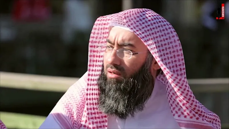 3 اسرار وراء نبيل العوضي سحب جنسيته الكويتية