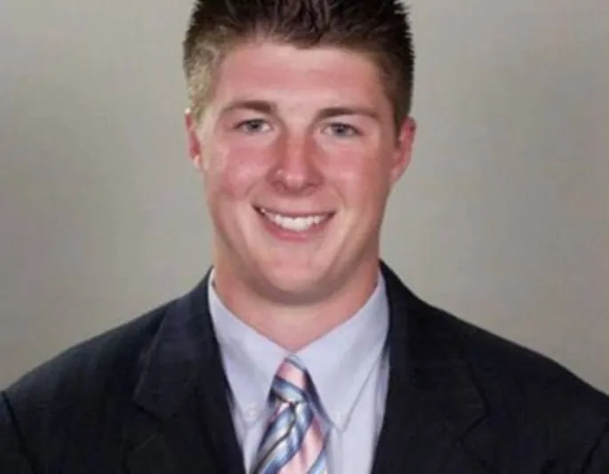 وفاة صاحب تحدي “دلو الماء البارد”..غرقاً!