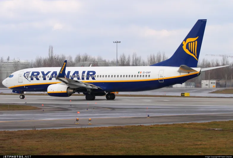 تذاكر طيران على درجة رجال الأعمال بـ100 دولار فقط