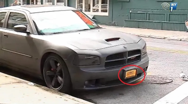 جدل واسع فى الولايات المتحدة بسبب لوحة سيارة " حماس "  