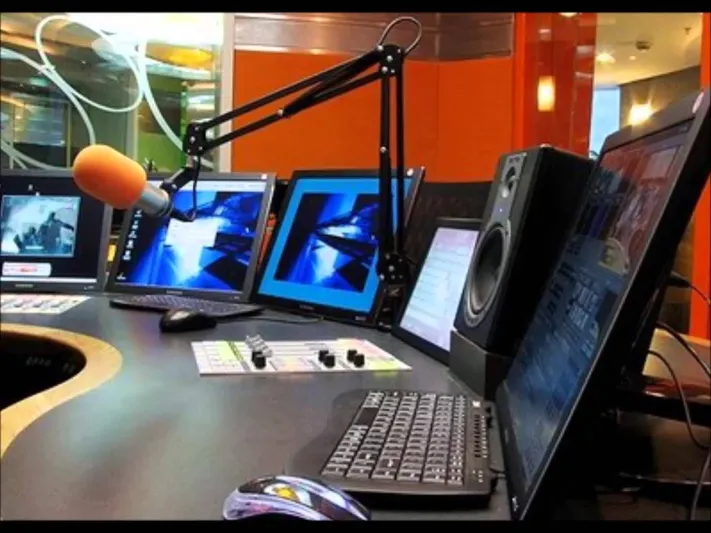 عائلة ممرضة بريطانية تحصل على تعويض بعد انتحار ابنتهم بسبب “مقلب برنامج إذاعي”..