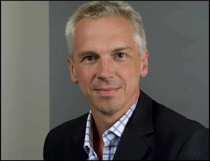 رئيس فيرتو لـ"الرجل" هذا ما يجعل هواتفنا باهضة الثمن