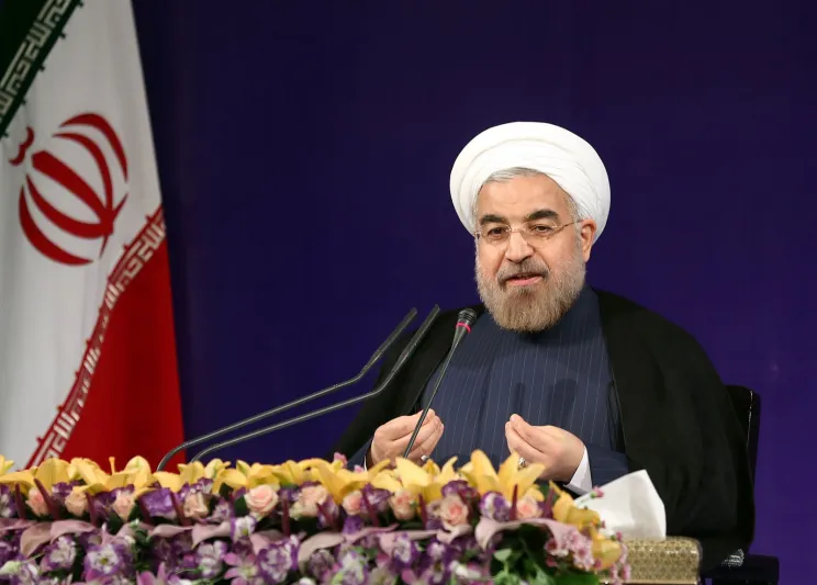 رئيس "تويتر" يحرج روحاني بتغريدة..بالصورة