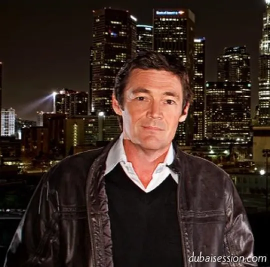 بالفيديو...مراسل أسترالي يتعرض لحادث غريب على الهواء