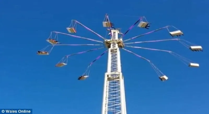 فيديو..لحظات مرعبة لاصطدام عربة ملاهي بأخرى على ارتفاع 2000 قدم