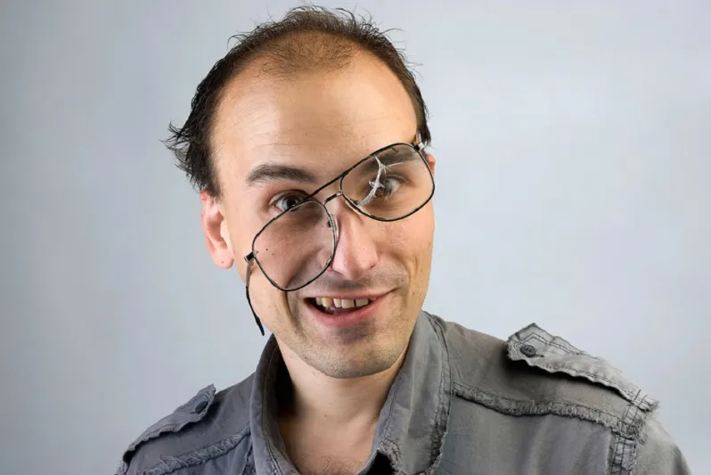 دراسة بريطانية: الرجال أكثر غباء من النساء