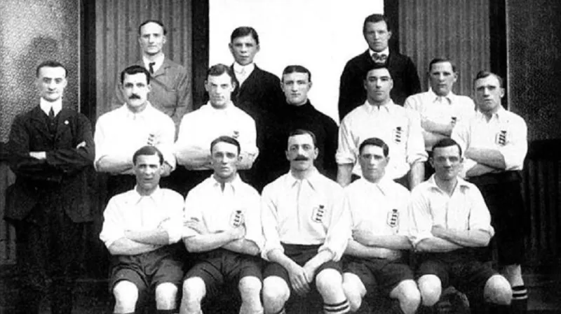 فيديو..أقدم مباراة مصورة في التاريخ منذ 116 عام‎