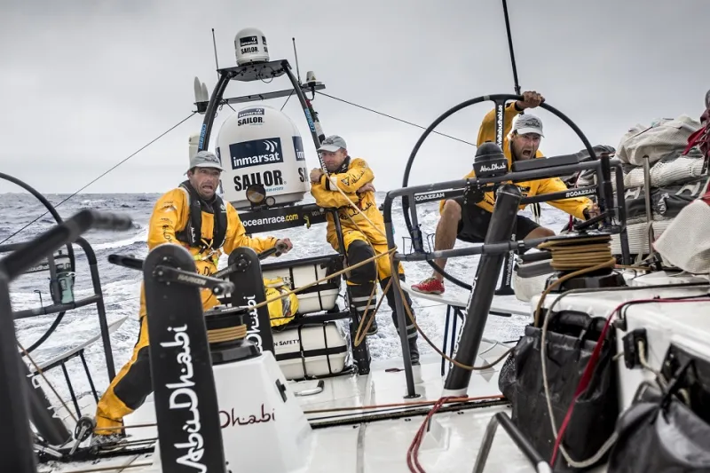 أفضل 10 صور لفريق أبوظبي للمحيطات 