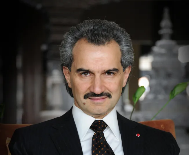 الوليد بن طلال يتحدث عن أميرة الطويل بعد الطلاق