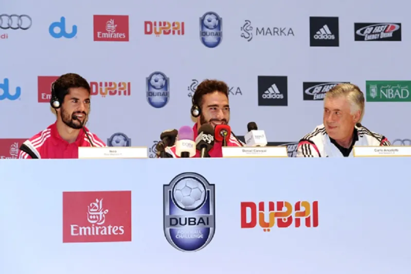 بالصور..ريال مدريد بكامل نجومه في دبي