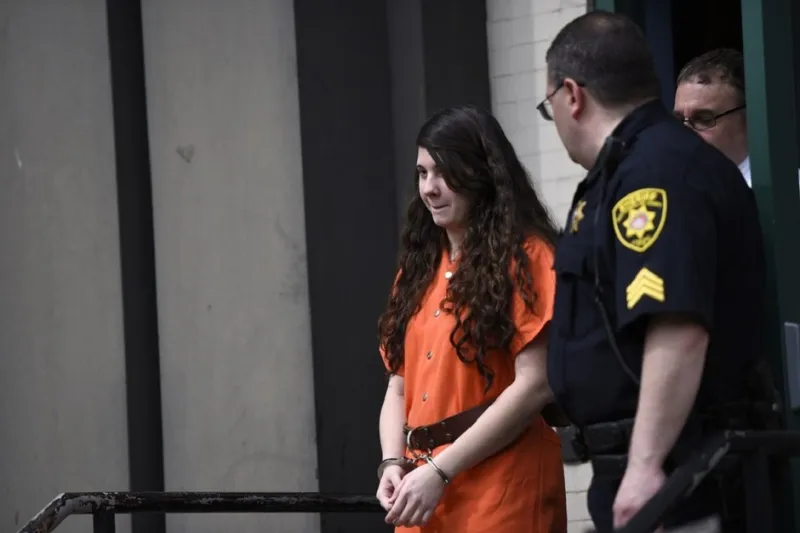 تعرفوا على أصغر سفاحة في التاريخ