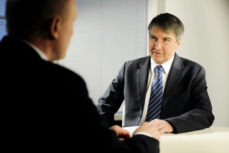 كيف تستعد بشكل جيد لمقابلة العمل؟؟