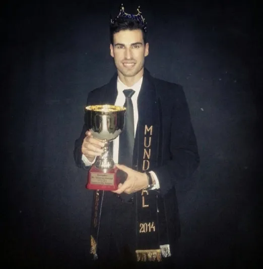 جندي إسباني أجمل رجل في العالم لعام 2014 .. صور  