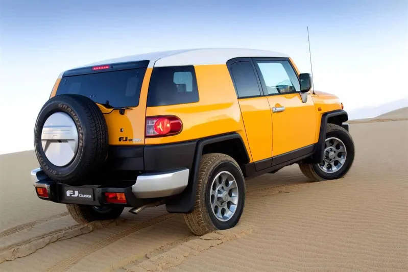 بالصور.. 9 سيارات توقف إنتاجها في عام 2014