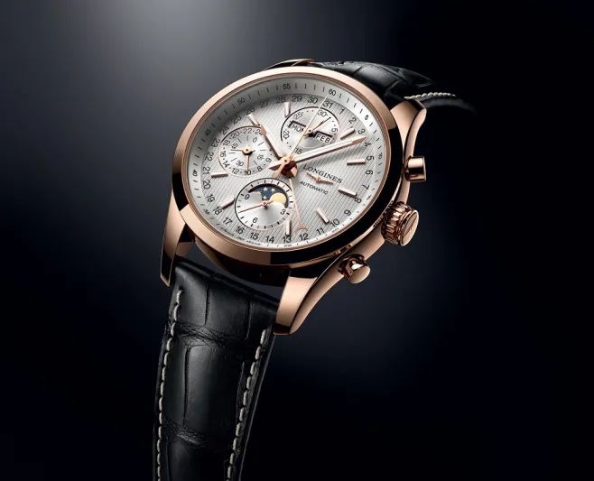 Conquest Classic Moonphase ساعة لونجين الجديدة