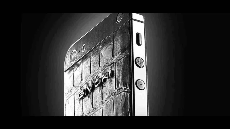 صور.. كم يبلغ سعر “آيفون 6″ البلاتيني في الإمارات؟