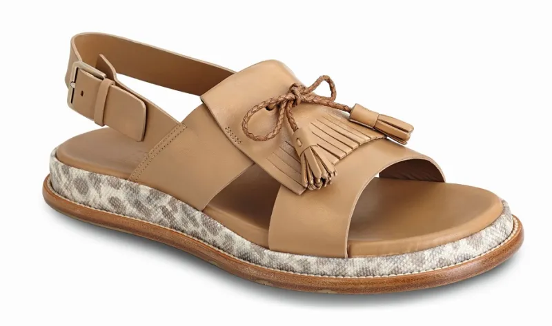 مجموعة ربيع/صيف 2015 للرجال من سلفاتوري فيراغامو