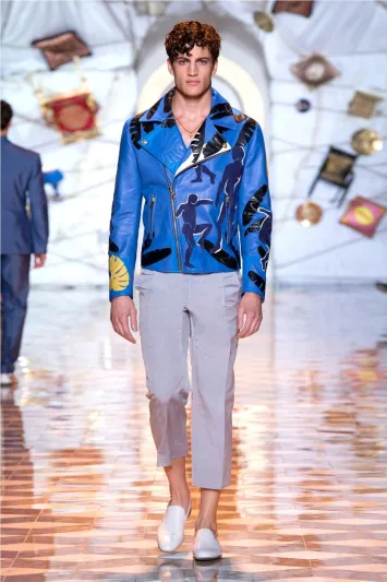 مجموعة فرساتشي الرجالية لموسم ربيع وصيف 2015