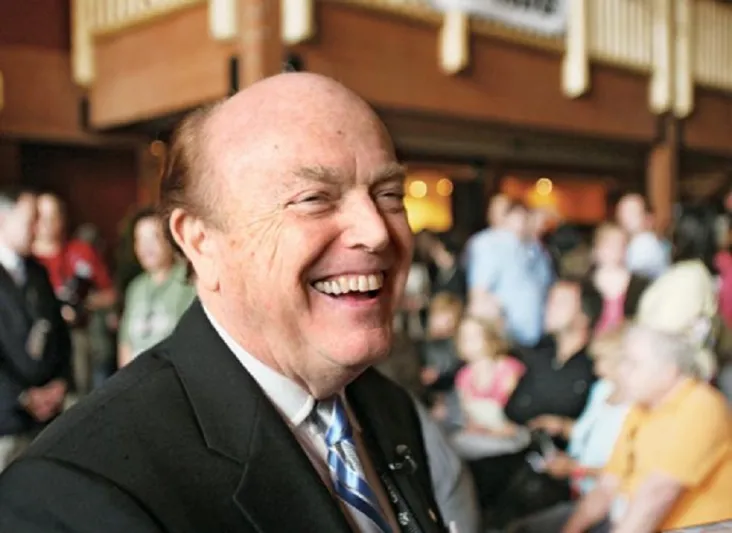 «جيم باتيسون» من غسيل السيارات إلى أغنى ملياردير في كندا