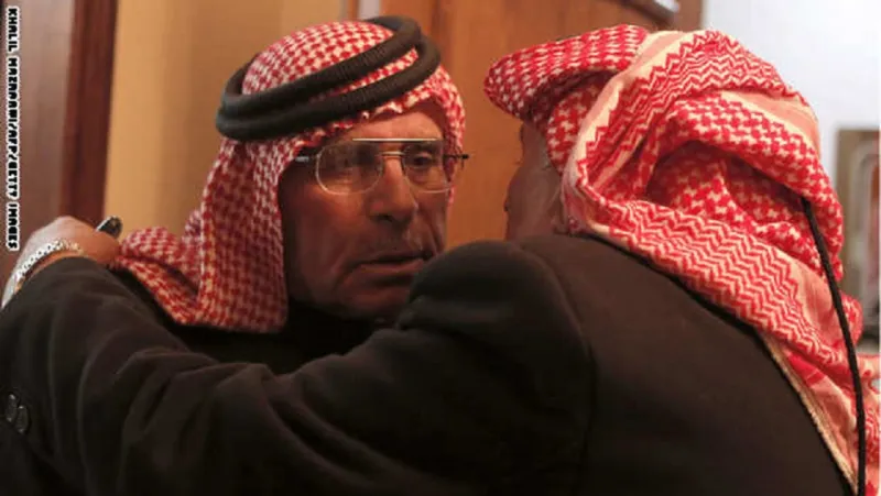 عشرون صورة لمعاذ الكساسبة شغلت اعلام العالم