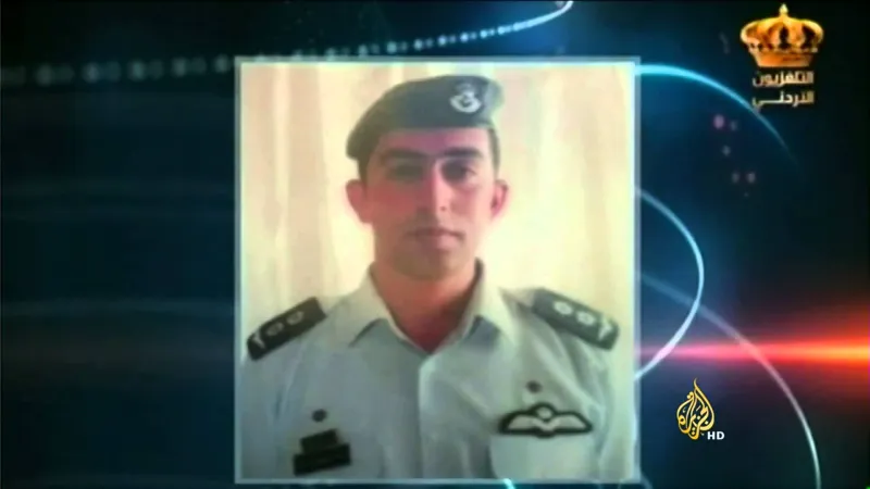 عشرون صورة لمعاذ الكساسبة شغلت اعلام العالم