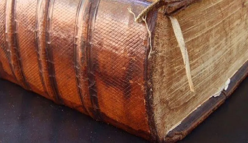 بالصورة: أخطر كتاب في العالم !