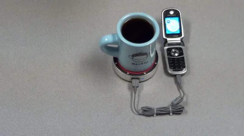 بالصور.. شاحن جديد سيشحن جوالك بحرارة مشروبك الساخن