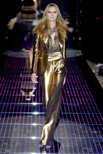 عزيزي الرجل : ماذا تهدي زوجتك من غوتشي..Gucci ؟ عزيزي الرجل : ماذا تهدي زوجتك من غوتشي..Gucci ؟