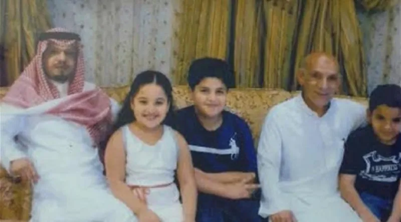 أمير سعودي يبحث عن معلمه بعد 30 عاماً