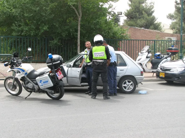 أمريكي يسجل رقماً قياسياً و يدخل السجن بعد حجز رخصة قيادته 68 مرة