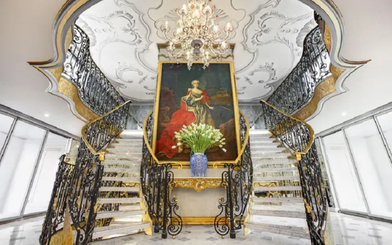 بالصور..هل هذه هي أغلى سفينة سياحية في العالم؟