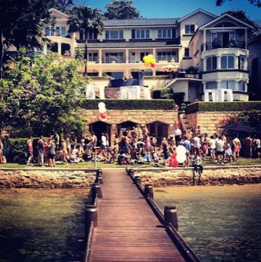 بالصور..كيف يقضي أغنى أطفال على “إنستغرام” إجازة الربيع