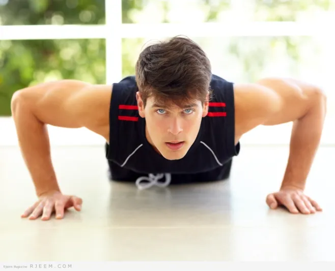 عزيزي الرجل: 5 أخطاء تفسّر ضعف عضلاتك بالرغم من التدريبات الشاقة