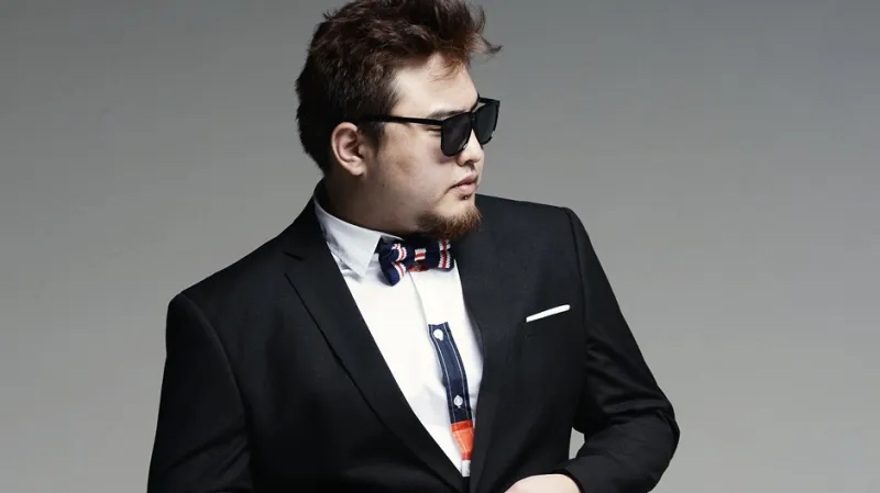 للرجل السمين.. 7 نصائح لاختيار ملابس تناسب حجم جسمك