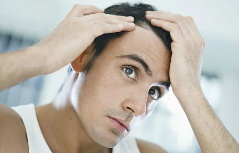 هل المياه في دبي مسؤولة عن تساقط الشعر؟