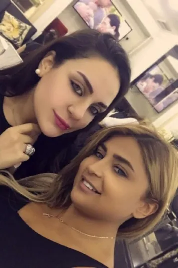 بالصور : ظهور نادر لابنة هيفاء وهبة تشعل مواقع التواصل