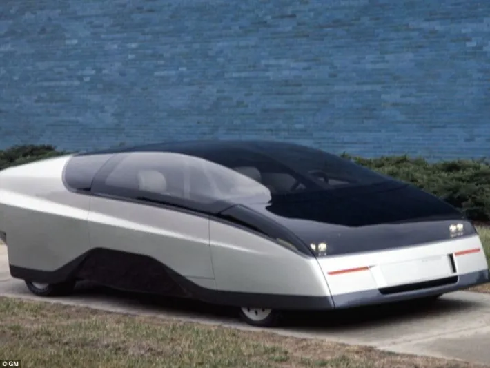 صور.. شيفروليه تعرض نماذج الخمسينات و الستينات للقيادة اليوم