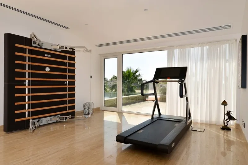 بالصور: فيلا في جميرا معروضة للبيع بـ 75 مليون درهم