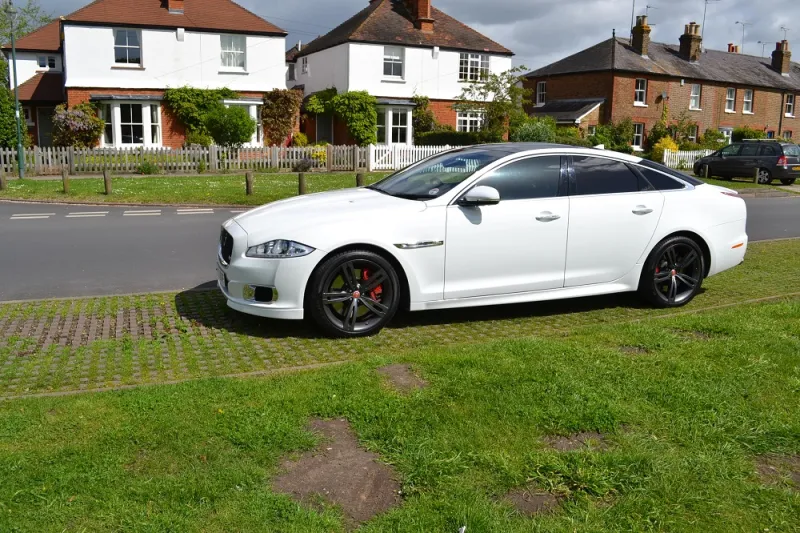 بالصور: 6 سيارات صالون فاخرة .. قريبا بلا سائق