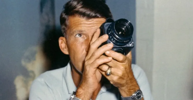 أول كاميرا “هاسل بلاد” إلتقطت صور للأرض من الفضاء تباع بـ275 ألف دولار!