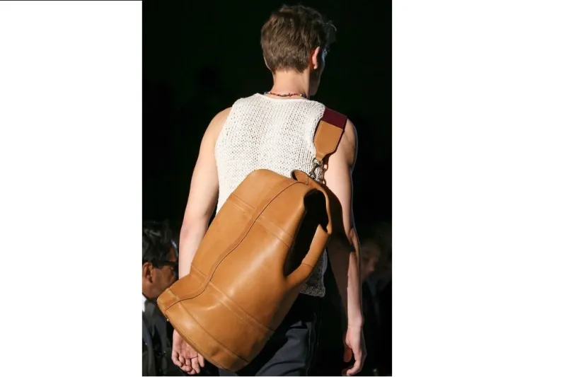 بالصور آخر تقليعات الموضة: حقائب الظهر جربها الآن 