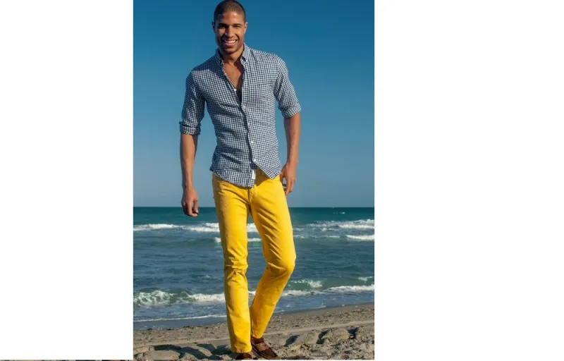 هذا ما ما يناسب اللون الأصفر للرجال