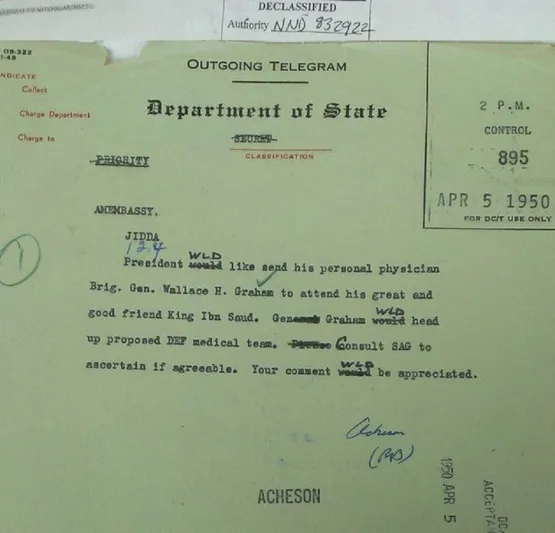 صور نادرة للملك عبدالعزيز والفريق الطبي الامريكي 