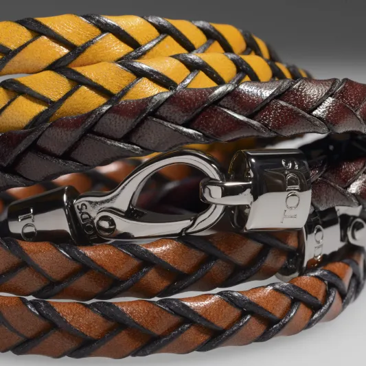 بالصور: لأسلوب متميز... لا تنسى السوار 