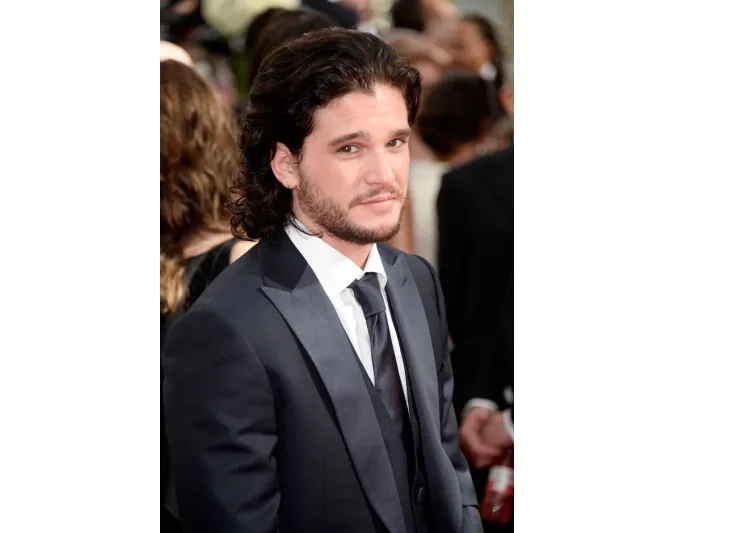 بالصور: استلهم من جاذبية كيت هارينغتون !