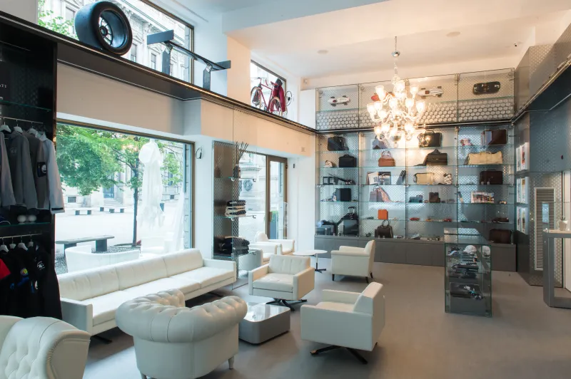 "كاسا مازيراتي" يفتح ابوابه في قلب ميلانو