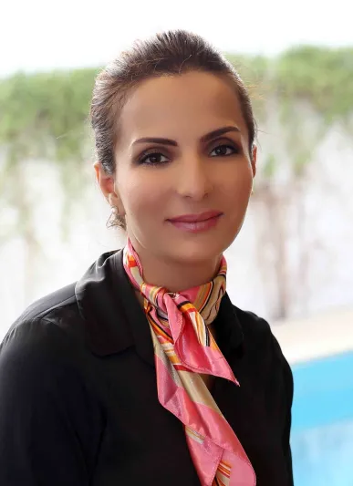 التقشير الألماسي اقصر طريق الى بشرة المشاهير.