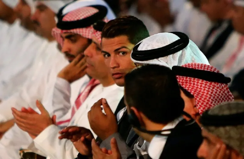 بالصور:رونالدو يدعم ذوي الاحتياجات الخاصة في دبي