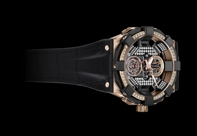 4 امور تأكد منها قبل شراء ساعة مرصعة بالماس