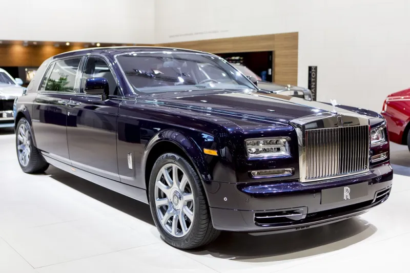 معرض دبي للسيارات: طموحات عالمية في قالب اقليمي